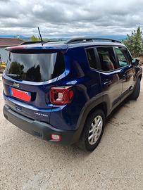 jeep Renegade 4xe.  ibrida plugin 