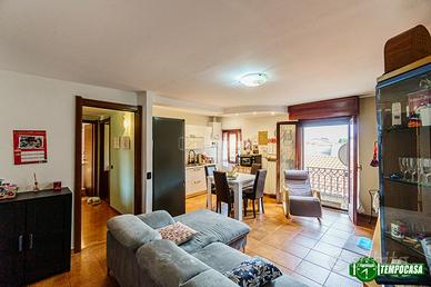 BILOCALE SITO IN CORTE SENZA SPESE