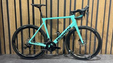 Bianchi Sprint 105 12v Tg. 61 -Cerchi in carbonio!