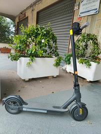 monopattino elettrico piegh. promo black friday