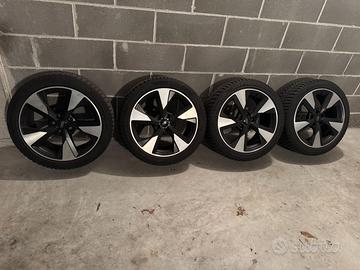 Cerchi in lega originali Audi 18”+ gomme termiche