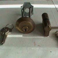 Cilindro tondo e cilindro da infilare usati