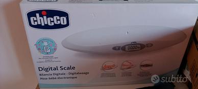 bilancia pesa neonati 
