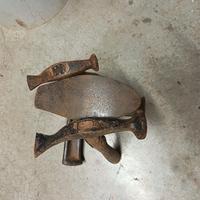 incudine  e martelli  da calzolaio