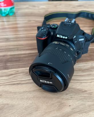Nikon D 5600 obiettivo 18-105 originale