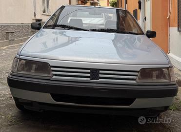 PEUGEOT 405