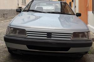 PEUGEOT 405