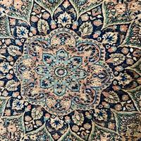tappeto originale persiano sui toni azzurro