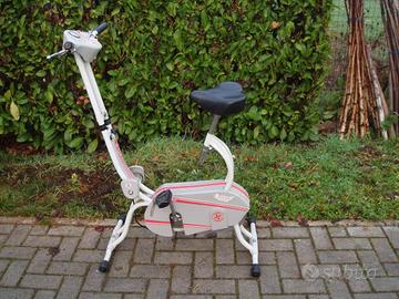Cyclette unisex da camera usata