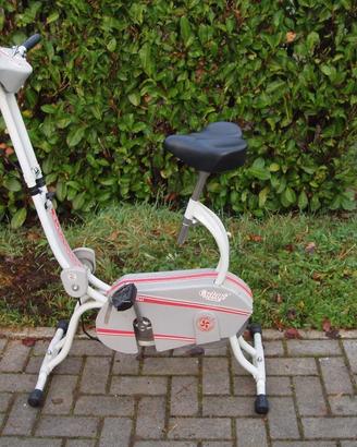 Cyclette unisex da camera usata