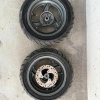 cerchi e  gomme malaguti f12