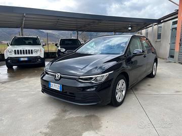 Volkswagen Golf 1.0 eTSI EVO DSG Life