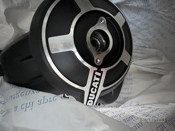 Vari pezzi Ducati scrambler 800