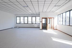 UFFICIO A CAVENAGO DI BRIANZA