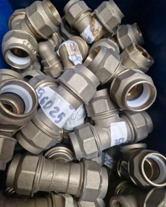 stock materiale idraulico