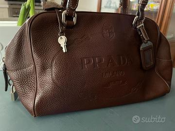 Borsa pelle Prada