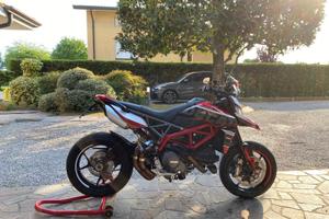 Ducati Hypermotard 950