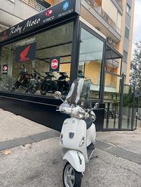 PIAGGIO VESPA 150 LX