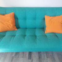 Divano letto azzurro