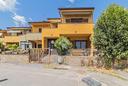 villa-a-schiera-d-angolo-a-manziana