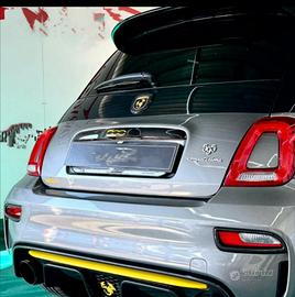 Abarth 595 Competizione da vetrina