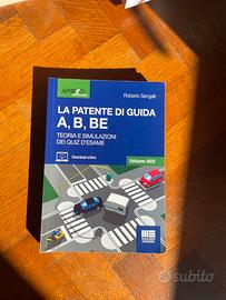 Libro di teoria della patente B
