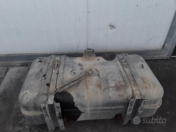 SERBATOIO CARBURANTE NISSAN Cabstar Serie Yd25 Die