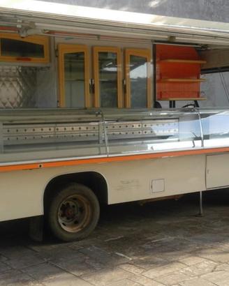 Autonegozio iveco
