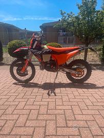 KTM 300 EXC Hard Enduro