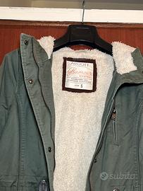 Parka donna verde militare con cappuccio