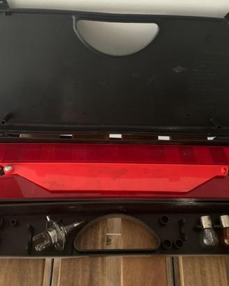 Toyota valigetta triangolo e lampadine di ricambio