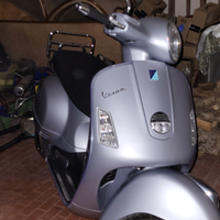 Vespa gts 250