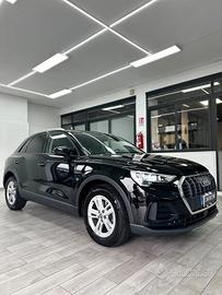 Audi Q3 35 TDI S tronic Business