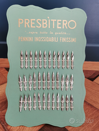 Espositore pennini Presbitero