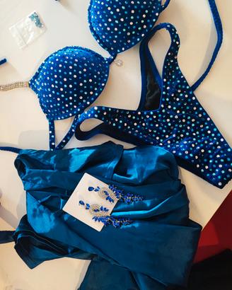 Bikini costume da gara competizione con accessori 