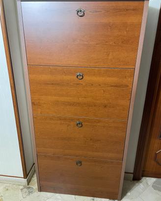 Scarpiera in legno