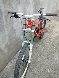 COMMENCAL SUPREME DH