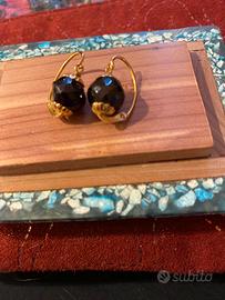 Orecchini oro con madreperla