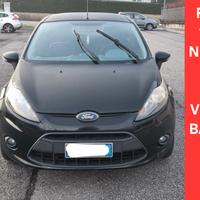 Ford fiesta 1.2 benzina neopatentati 5 porte