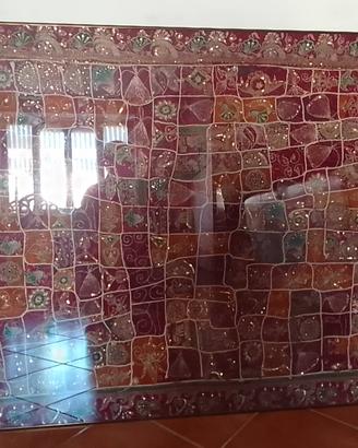 Batik con inclusa cornice.