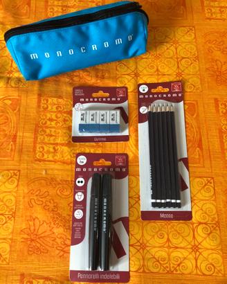 materiale scolastico