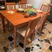 Tavolo allungabile piu sedie