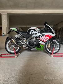 Aprilia Rsv4 2010