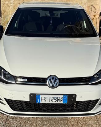 Volkswagen golf 7.5 GTD