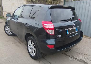 Toyota Rav 4 exclusive 2.2 150cv