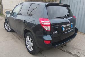 Toyota Rav 4 exclusive 2.2 150cv