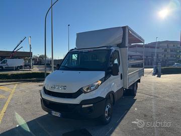 Iveco daily 35-130 cassone centinato 016