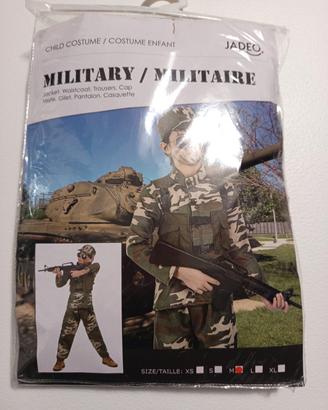 vestito di carnevale militare