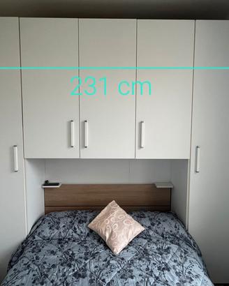 Camera matrimoniale a ponte con letto contenitore