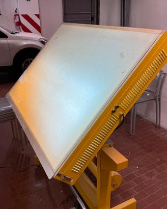 Tavolo da disegno con piano luminoso BIEFFE
